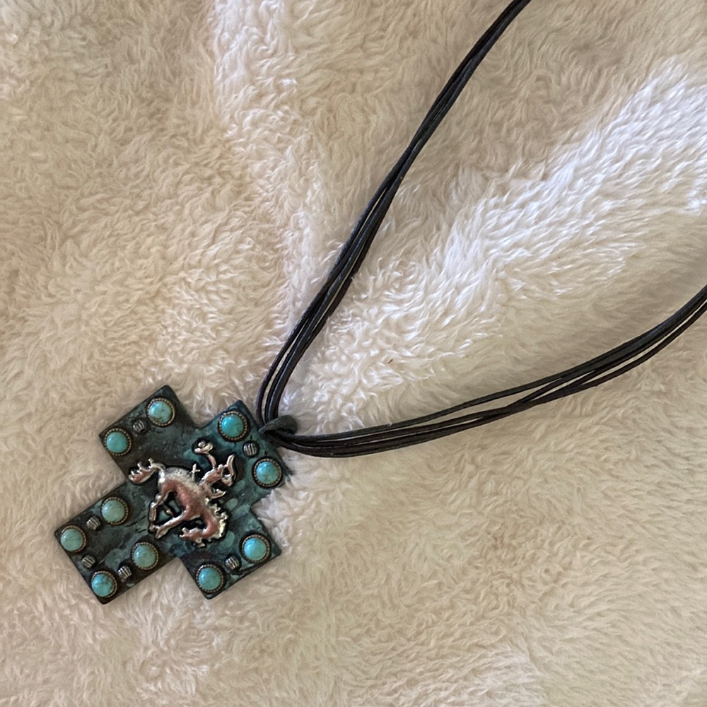 Western necklace cross